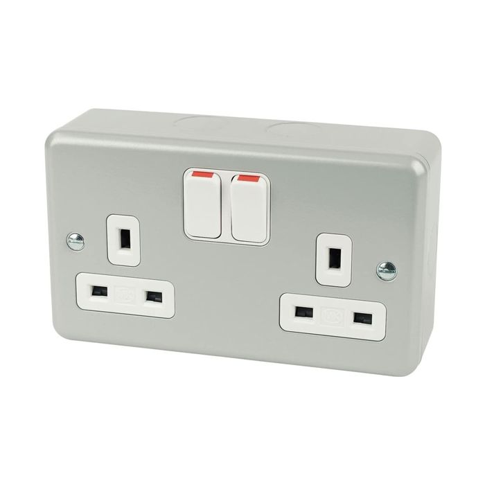 MK 13A 2-Gang DP Switched Plug Socket Metal-Clad