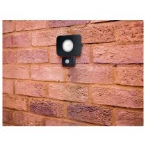 Integral Compact-Tough Floodlight (Black) 30W 4000K 2700lm with PIR sensor Gen II