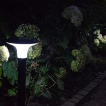 Lumena Pro-Solar Pathmaster 700mm Solar Spreadlight - 6000K