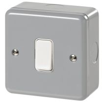 MK Logic 1 Gang 2 Way Light Switch